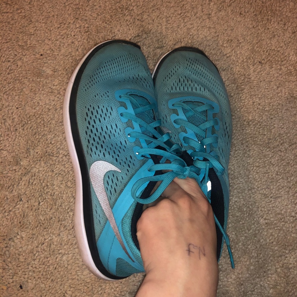 Blue Nikes - Picture 4 of 5